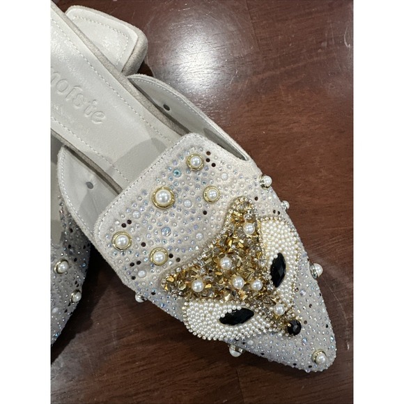 Unavailable - Picture 3 of 6